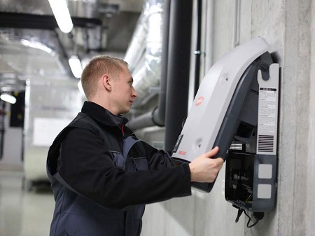 Fronius SnapINverter-Montage